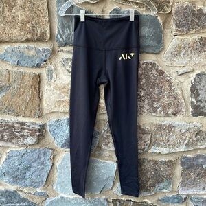 Beyond Yoga High Waisted Leggings in Black Size XS
